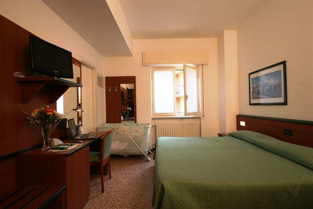 Albergo Adriana Celle Ligure Exterior foto